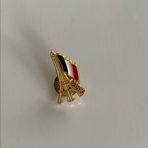 Vintage Eiffel Tower Lapel Pin with French Flag France Souvenir Martineau Saumer